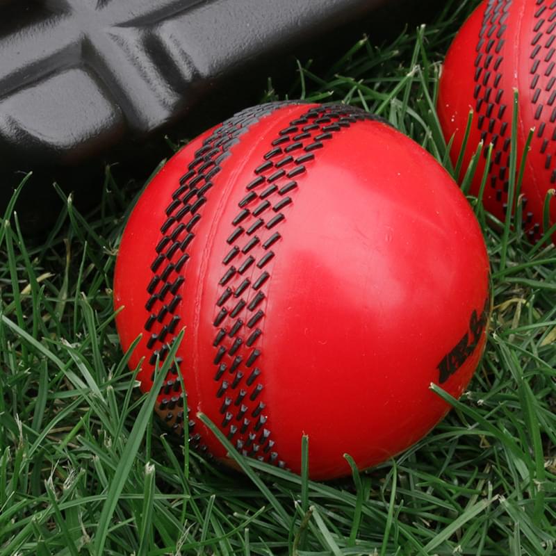 Kwik Cricket Full Set - Image 3